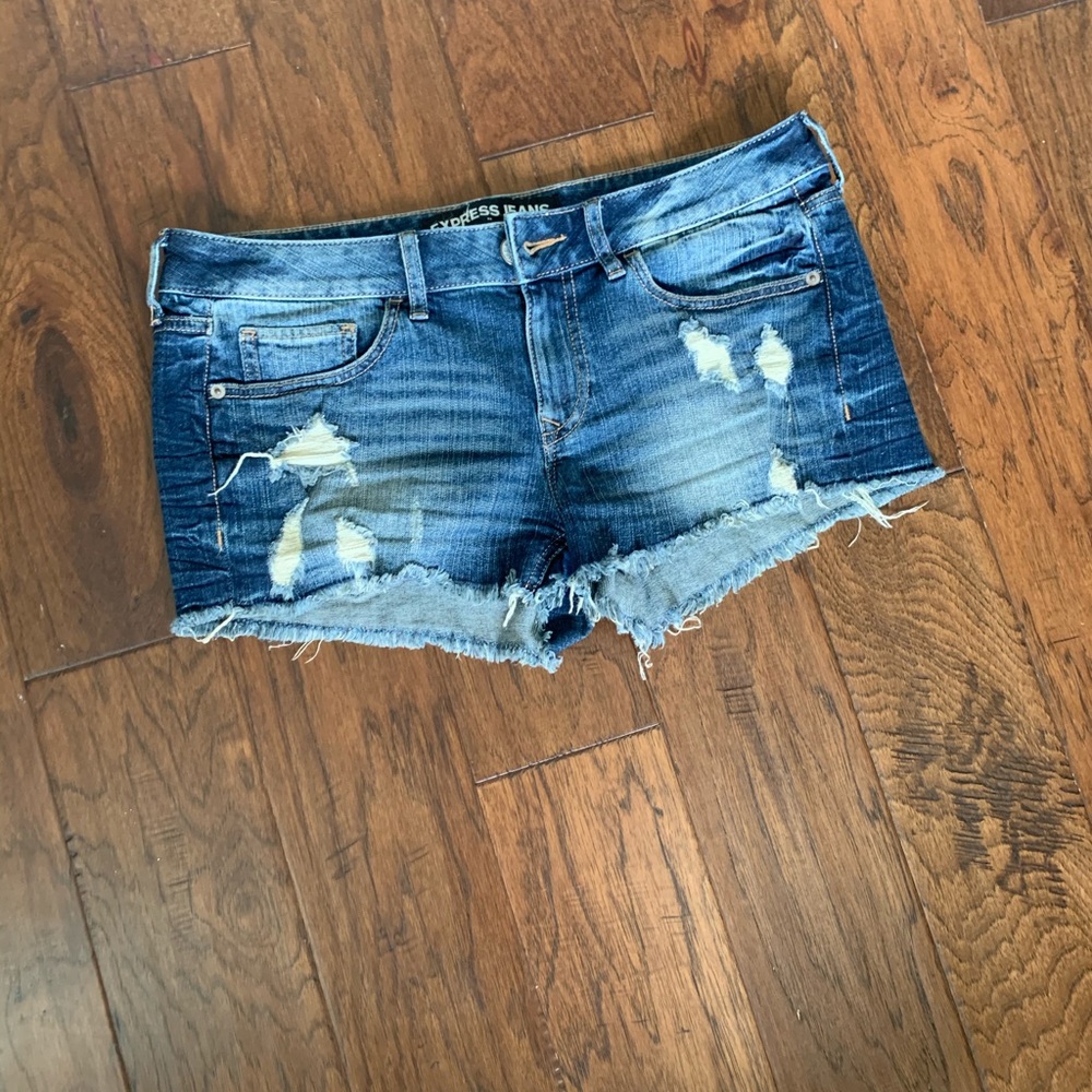 Express distressed denim shorts